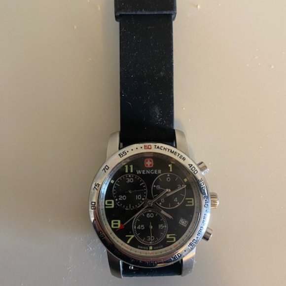 Wenger watch - 40MM - Picture 1 of 2
